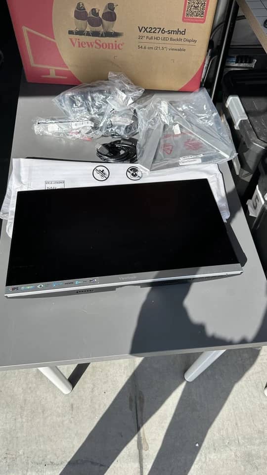ViewSonic VX2267-MHD Monitors New