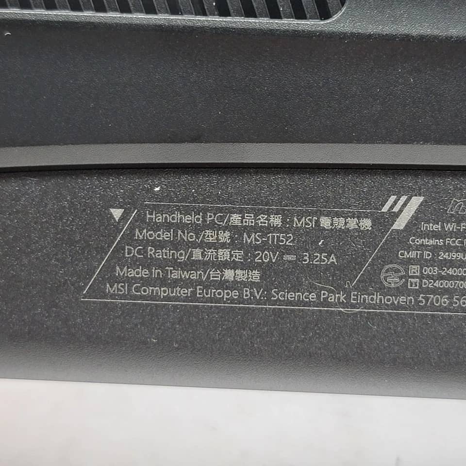 MSI Claw 8 AI+ Video Game Consoles Used - Good