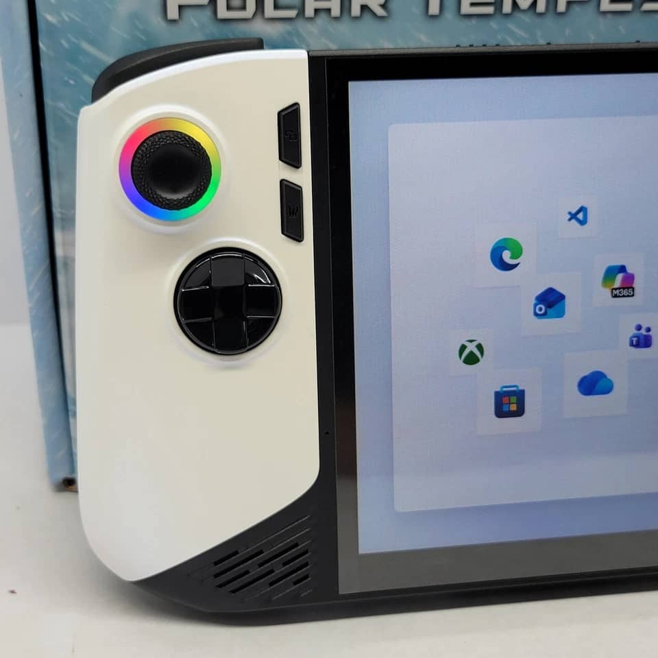 MSI Claw 8 AI+ Video Game Consoles Used - Good