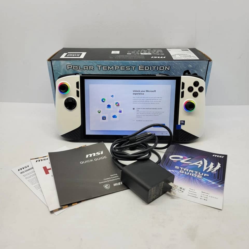 MSI Claw 8 AI+ Video Game Consoles Used - Good