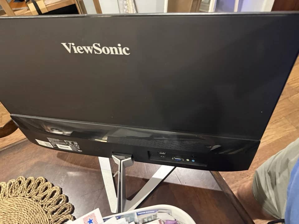 ViewSonic VX2776-SMHD Monitors New
