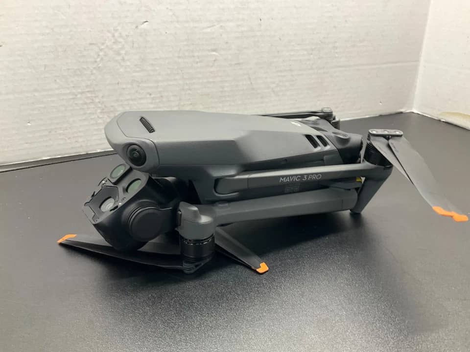 DJI Mavic 3 Pro Quadcopters & Multirotors New