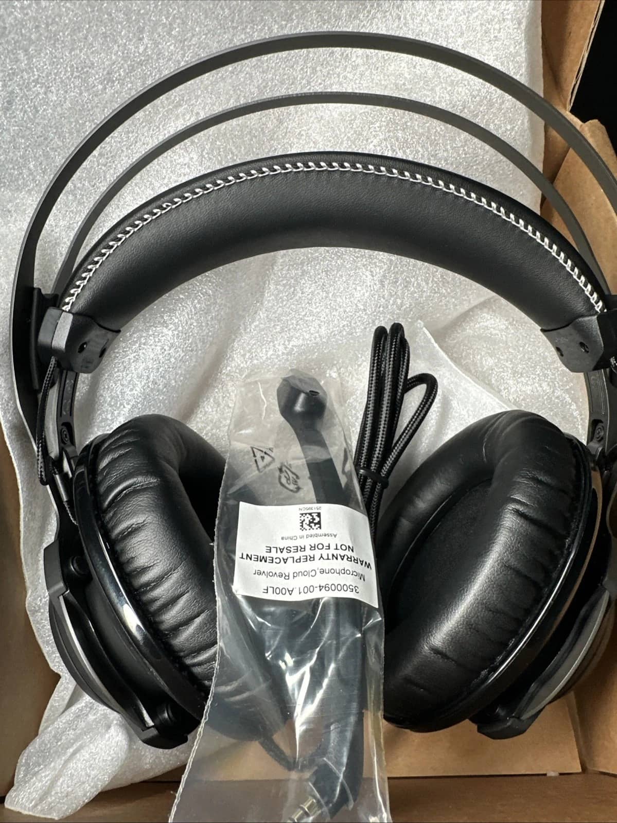 HyperX Cloud Revolver Headphones & Earbuds Gray Open-Box Excellent