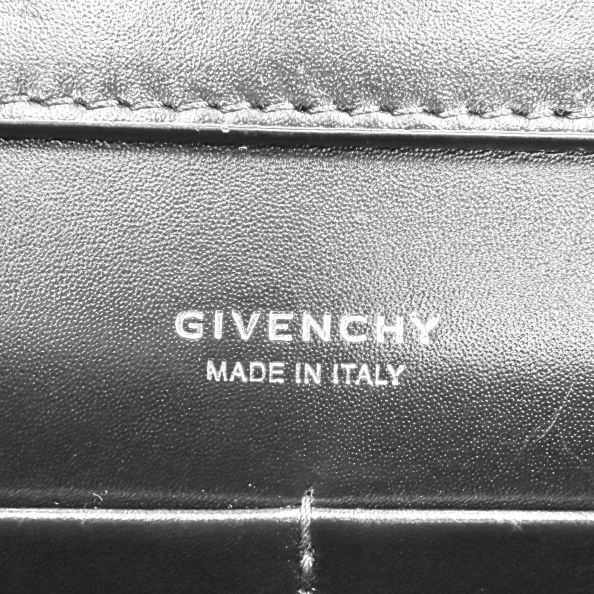 Givenchy 4G Women's bags Small Black Leather Used - Good