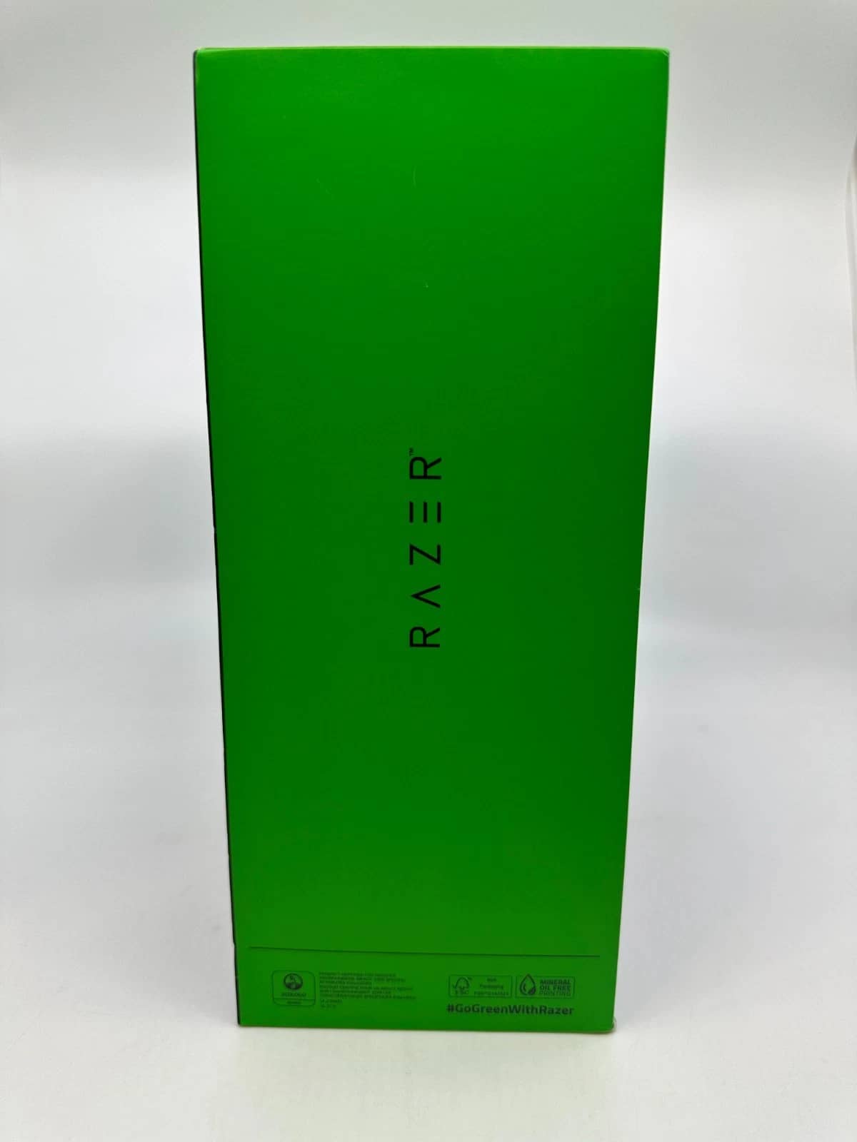 Razer Kraken V4 Pro Headphones & Earbuds Black Used - Good
