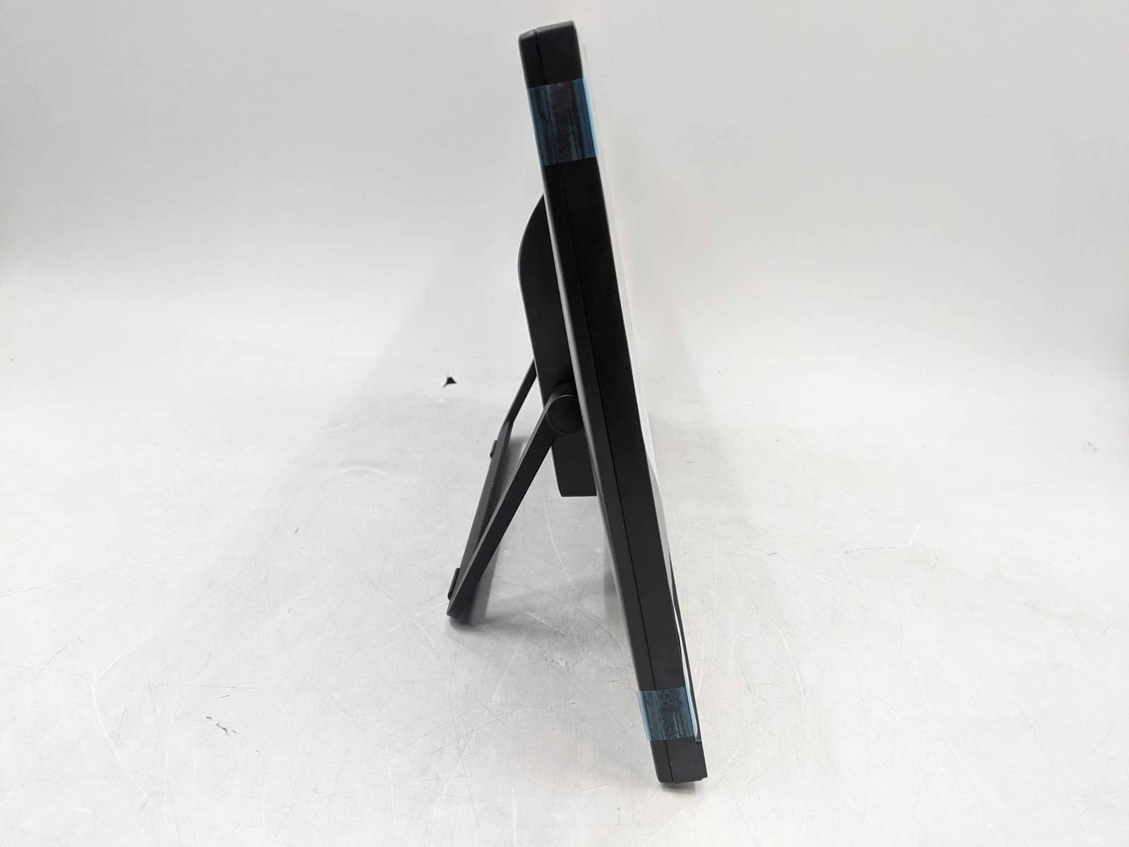 Planar PCT2235 Monitors New