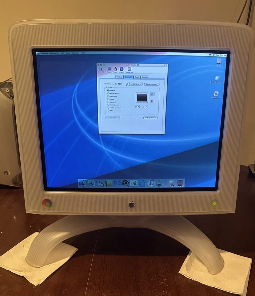 Apple Studio Display Monitors New