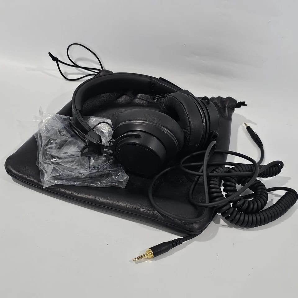Audio-Technica ATH-M60x Headphones & Earbuds Black New