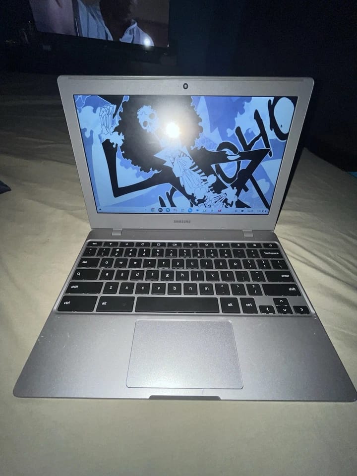 Samsung Galaxy Chromebook Computers 32GB 4GB New