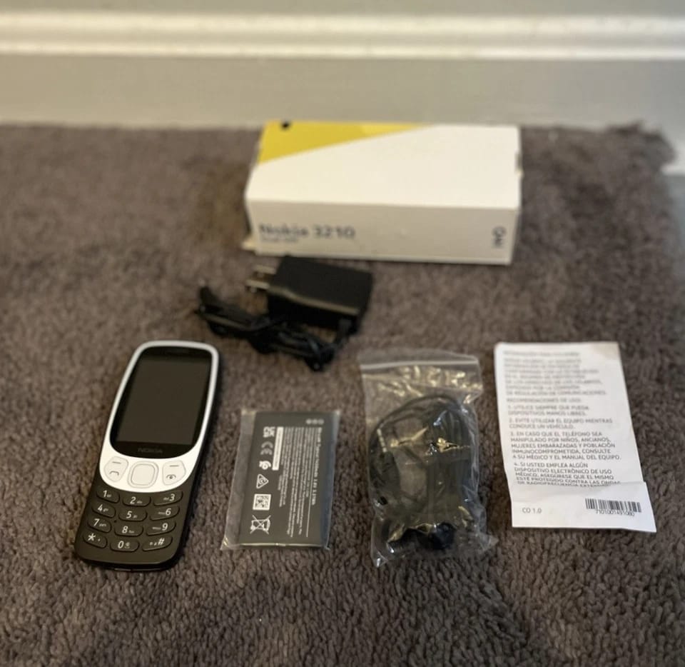 Nokia 3210 Cell Phones Gray Not specified Unlocked Open Box
