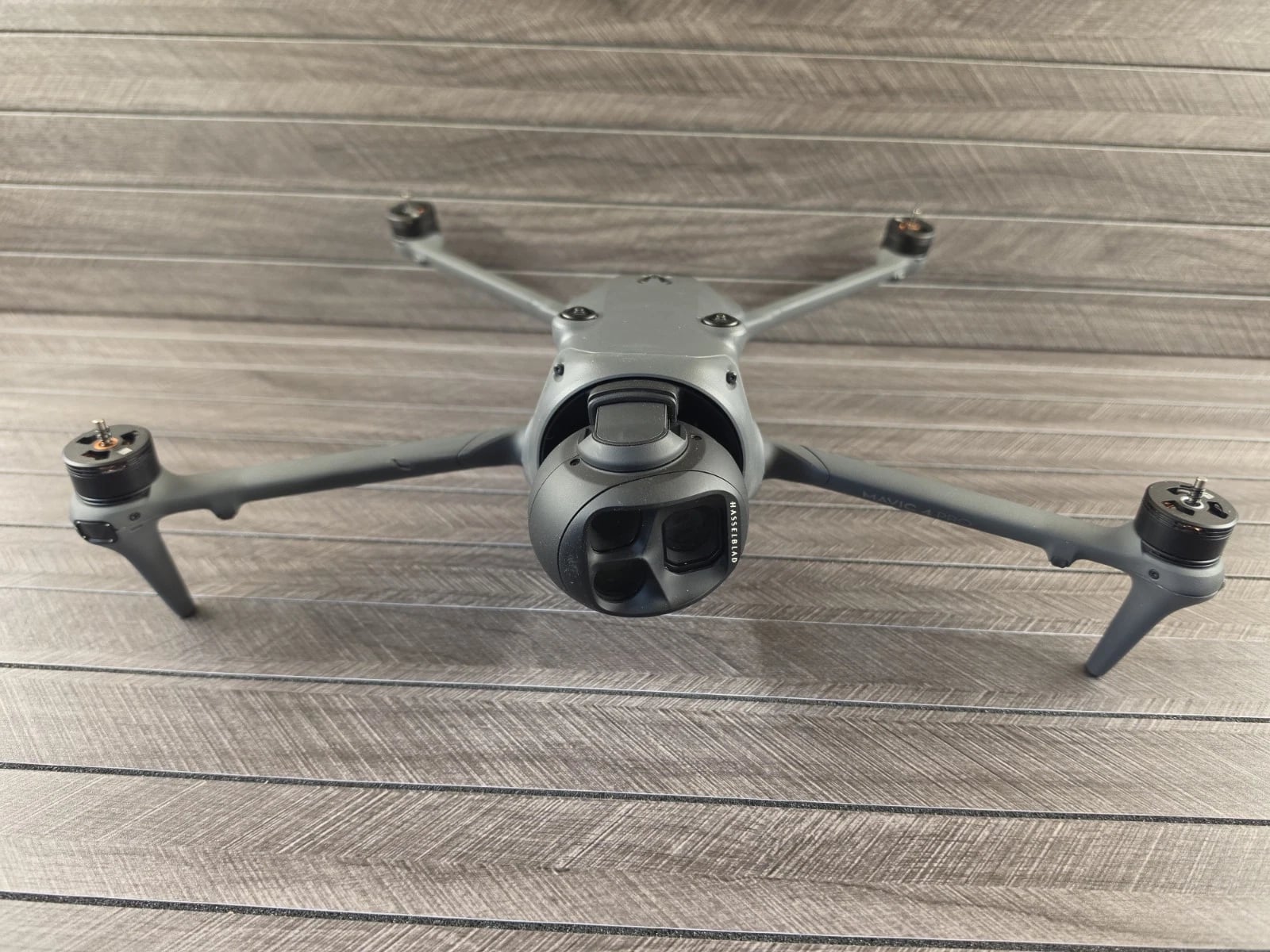 DJI Mavic 4 Pro Quadcopters & Multirotors