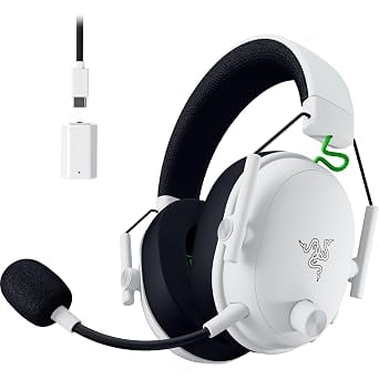 Razer BlackShark V3 Headphones & Earbuds